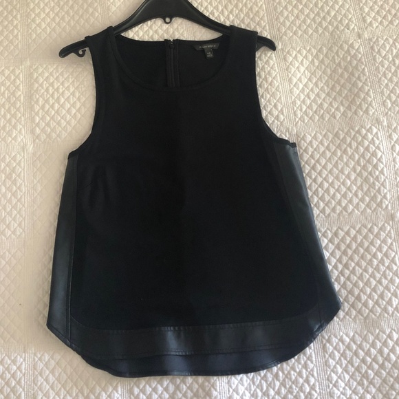 BLACK/PLEATHER SLEEVELESS TANK 🖤 - Picture 1 of 7